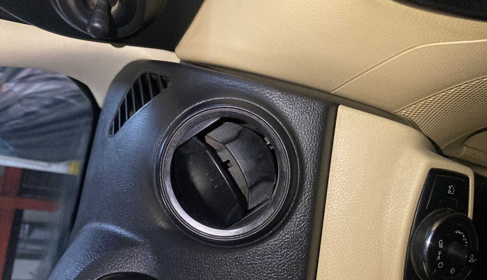 2019 Ford Figo Aspire AMBIENTE 1.5 DIESEL, Diesel, Manual, 63,578 km, Dashboard - Headlight height adjustment not working