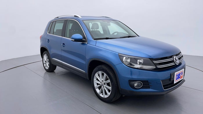 2016 VOLKSWAGEN TIGUAN-Right Front Diagonal (45- Degree) View