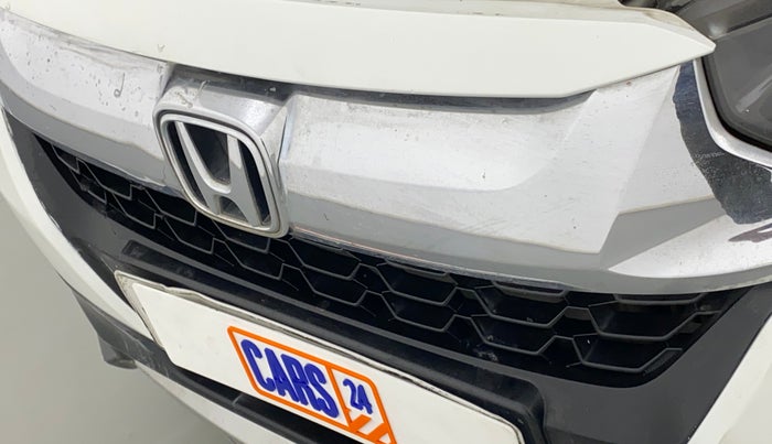 2019 Honda WR-V 1.5L I-DTEC S MT, Diesel, Manual, 53,439 km, Front bumper - Chrome strip damage
