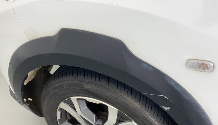 2019 Honda WR-V 1.5L I-DTEC S MT, Diesel, Manual, 53,439 km, Left fender - Cladding has minor damage