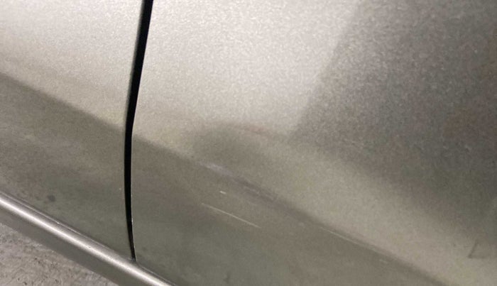 2019 Maruti Swift VXI, Petrol, Manual, 39,930 km, Driver-side door - Minor scratches