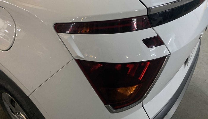 2020 Hyundai Creta EX 1.5 PETROL, Petrol, Manual, 33,827 km, Left tail light - Minor scratches