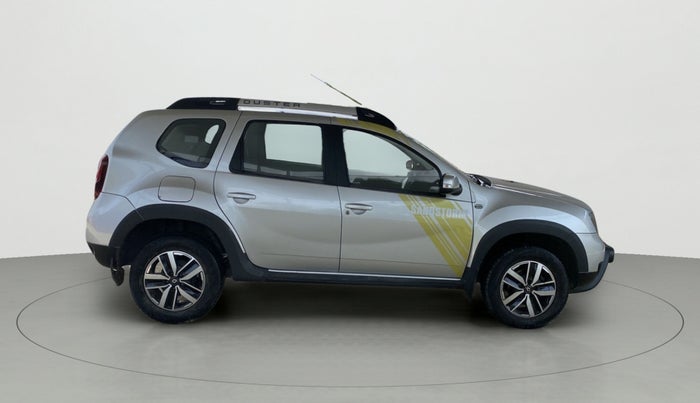 2017 Renault Duster 110 PS RXS SANDSTORM EDITION DIESEL, Diesel, Manual, 66,003 km, Right Side View