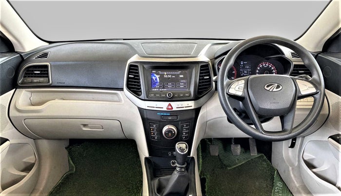 2020 Mahindra XUV300 W6 1.5 DIESEL, Diesel, Manual, 70,911 km, Dashboard