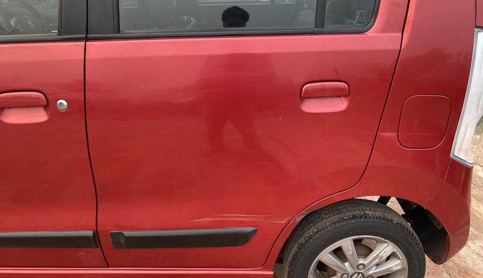 2014 Maruti Wagon R Stingray VXI, Petrol, Manual, 24,425 km, Rear left door - Slightly dented