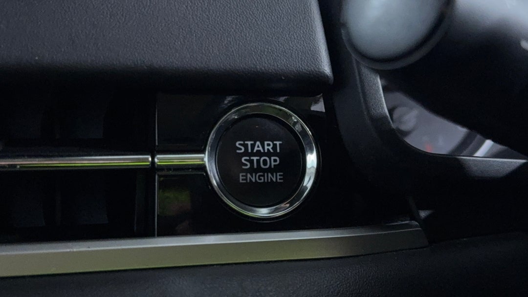 2024 Mitsubishi Outlander Es 5 Seat (2wd), Automatic, 55336 km, Keyless / Button Start