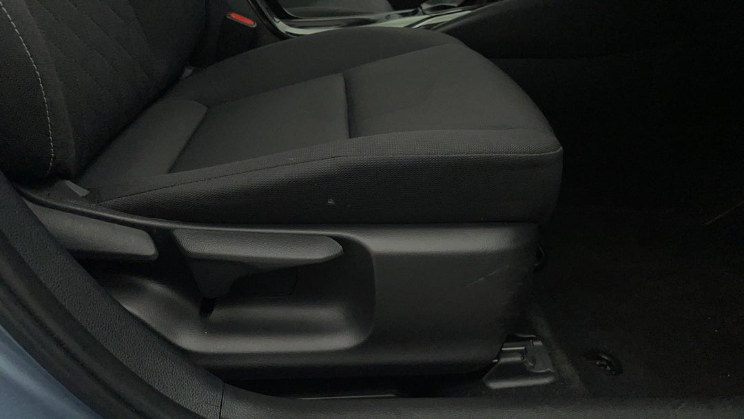 2023 Toyota Corolla Ascent Sport Hybrid, Automatic, 52201 km, Drivers Side Adjustment Panel