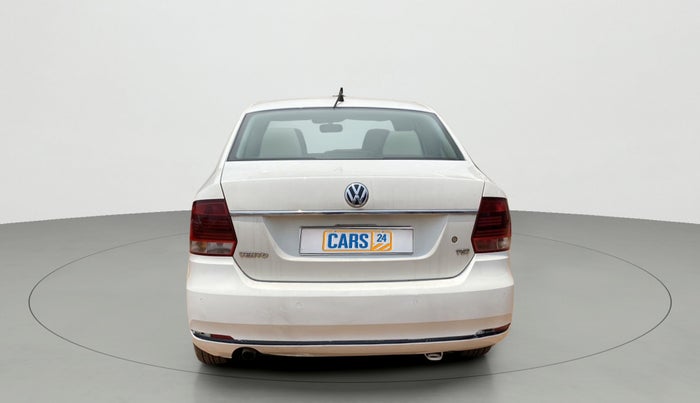 2015 Volkswagen Vento COMFORTLINE 1.2 TSI AT, Petrol, Automatic, 51,974 km, Back/Rear