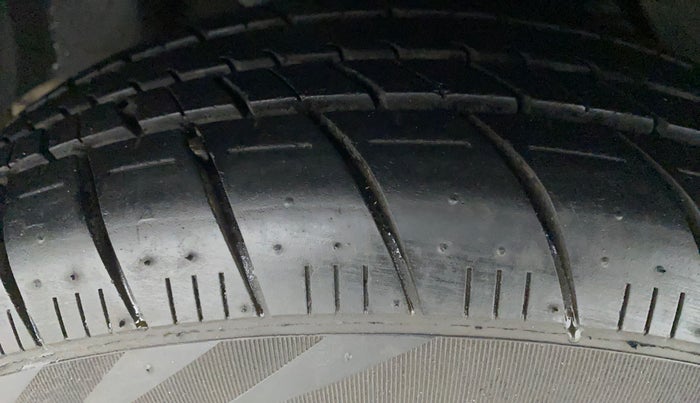 2018 Ford FREESTYLE TITANIUM 1.5 DIESEL, Diesel, Manual, 38,099 km, Right Rear Tyre Tread