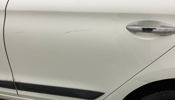 2015 Hyundai Elite i20 ASTA 1.4 CRDI (O), Diesel, Manual, 91,861 km, Rear left door - Slightly dented