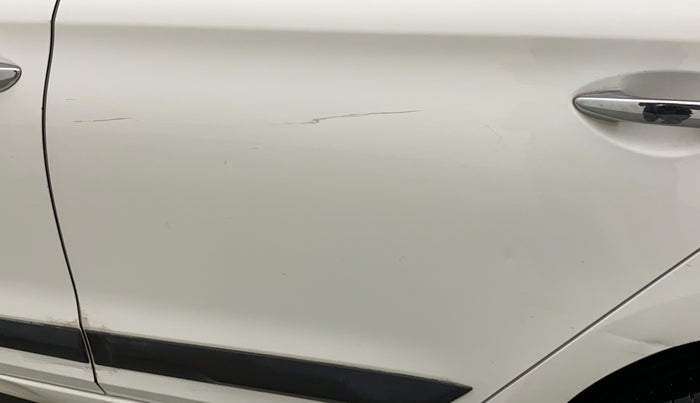 2015 Hyundai Elite i20 ASTA 1.4 CRDI (O), Diesel, Manual, 91,861 km, Rear left door - Minor scratches