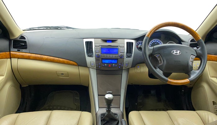2011 Hyundai Sonata 2.4 GDI MT, Petrol, Manual, 74,795 km, Dashboard