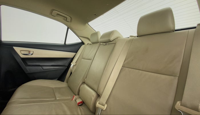 2015 Toyota Corolla Altis VL CVT PETROL, Petrol, Automatic, 39,314 km, Right Side Rear Door Cabin