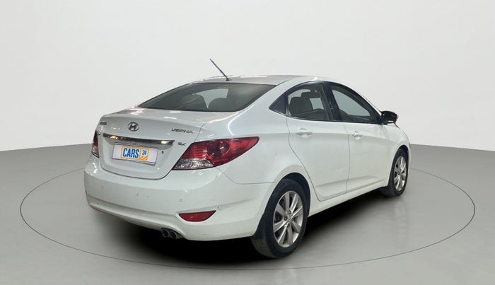 2011 Hyundai Verna FLUIDIC 1.6 VTVT SX, Petrol, Manual, 48,242 km, Right Back Diagonal