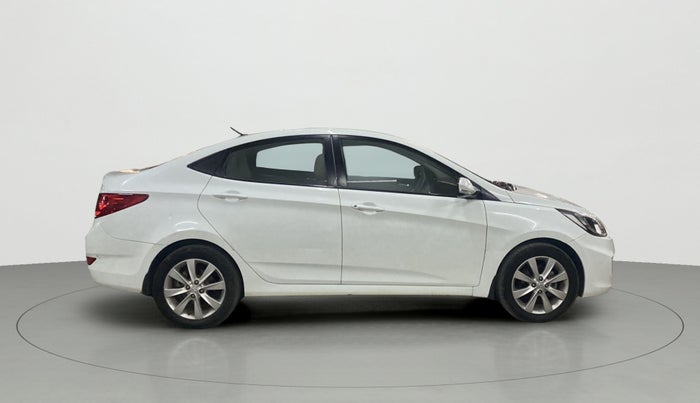 2011 Hyundai Verna FLUIDIC 1.6 VTVT SX, Petrol, Manual, 48,242 km, Right Side View