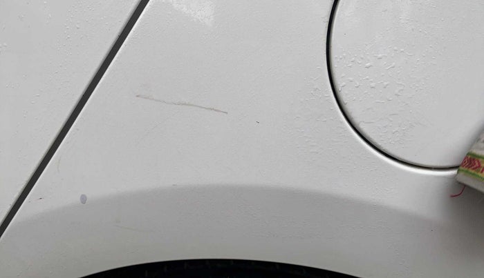 2015 Hyundai Grand i10 MAGNA 1.2 KAPPA VTVT, Petrol, Manual, 28,744 km, Left quarter panel - Minor scratches