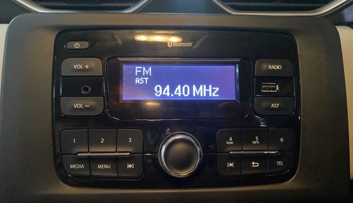 2022 Nissan MAGNITE XL, Petrol, Manual, 25,194 km, Infotainment system - AM/FM Radio - Not Working