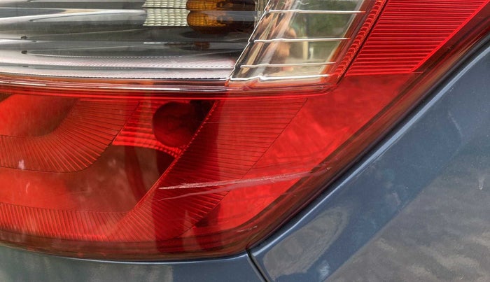 2015 Hyundai Creta S 1.6 PETROL, Petrol, Manual, 93,177 km, Right tail light - Minor scratches