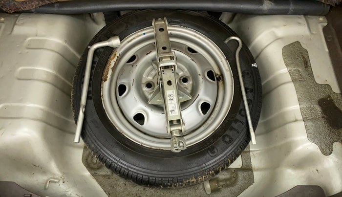 2011 Maruti Zen Estilo LXI, Petrol, Manual, 30,555 km, Spare Tyre