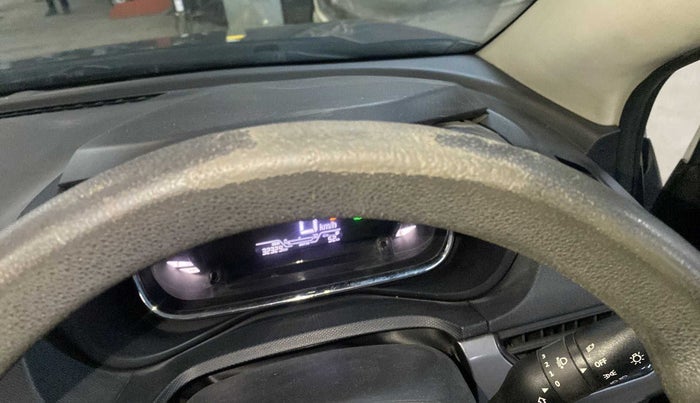 2021 Tata NEXON XM SUNROOF DIESEL, Diesel, Manual, 32,697 km, Steering wheel - Steering cover is minor torn