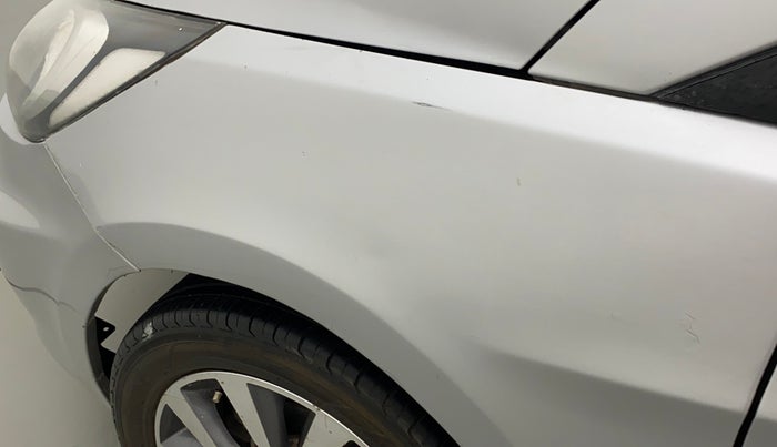 2014 Hyundai Verna FLUIDIC 1.6 VTVT SX AT, CNG, Automatic, 62,883 km, Left fender - Slightly dented