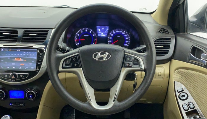 2014 Hyundai Verna FLUIDIC 1.6 VTVT SX AT, CNG, Automatic, 62,883 km, Steering Wheel Close Up