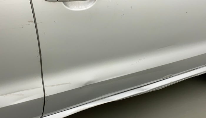 2012 Volkswagen Polo HIGHLINE1.2L, Petrol, Manual, 72,878 km, Driver-side door - Slightly dented