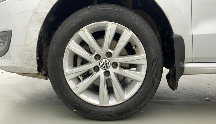 2012 Volkswagen Polo HIGHLINE1.2L, Petrol, Manual, 72,878 km, Left Front Wheel
