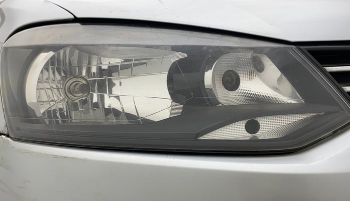 2012 Volkswagen Polo HIGHLINE1.2L, Petrol, Manual, 72,878 km, Right headlight - Faded