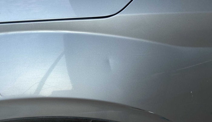 2020 Hyundai VENUE SX 1.5 CRDI, Diesel, Manual, 81,265 km, Left fender - Minor scratches