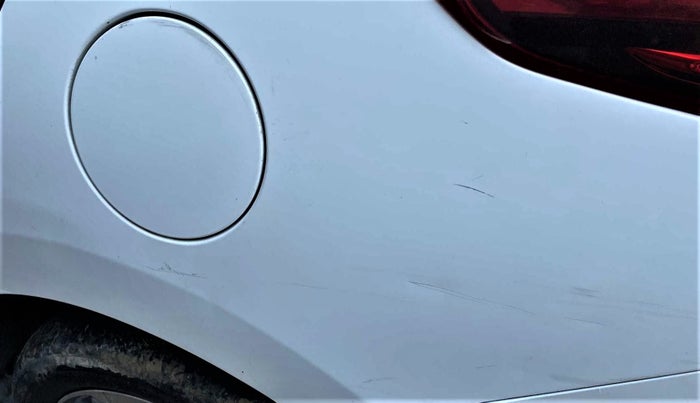 2018 Hyundai Verna 1.6 VTVT SX, Petrol, Manual, 74,531 km, Left quarter panel - Minor scratches