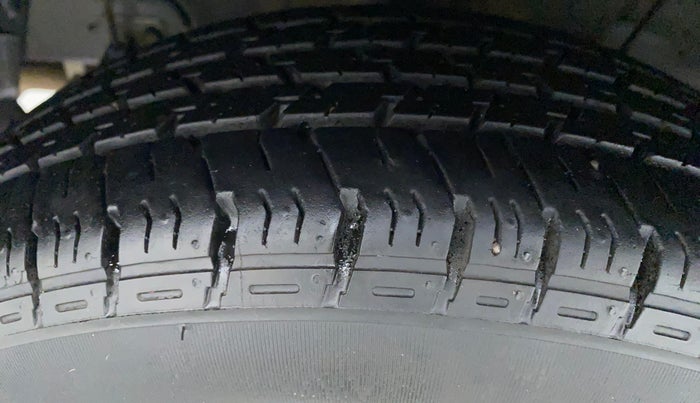 2016 Hyundai Grand i10 ASTA 1.2 KAPPA VTVT, Petrol, Manual, 45,781 km, Right Rear Tyre Tread