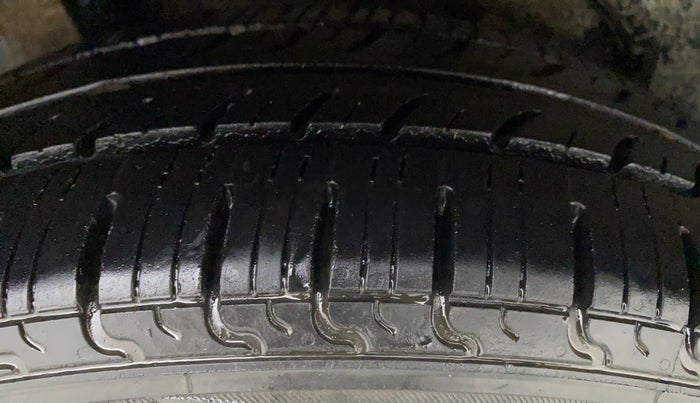 2019 Maruti Celerio VXI CNG D, CNG, Manual, 70,823 km, Right Rear Tyre Tread