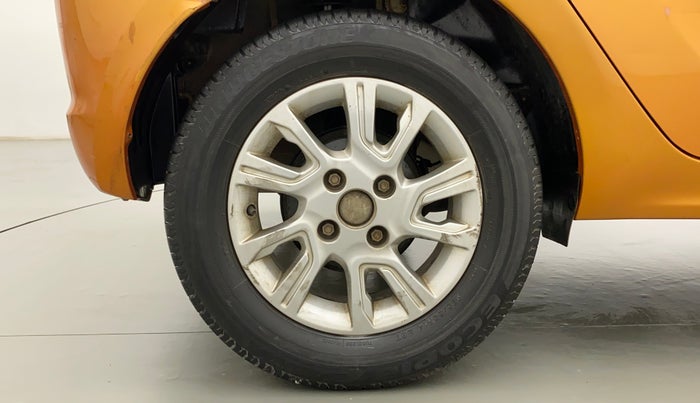 2017 Tata Tiago XZ 1.2 REVOTRON, Petrol, Manual, 91,306 km, Right Rear Wheel