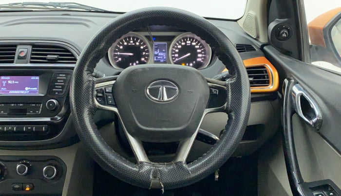 2017 Tata Tiago XZ 1.2 REVOTRON, Petrol, Manual, 91,306 km, Steering Wheel Close Up