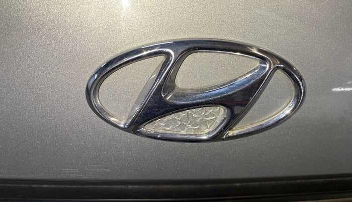 2018 Hyundai NEW SANTRO ASTA MT, Petrol, Manual, 30,889 km, Front bumper - Paint has minor damage