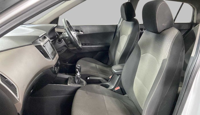 2015 Hyundai Creta SX PLUS 1.6 PETROL, Petrol, Manual, 99,951 km, Right Side Front Door Cabin