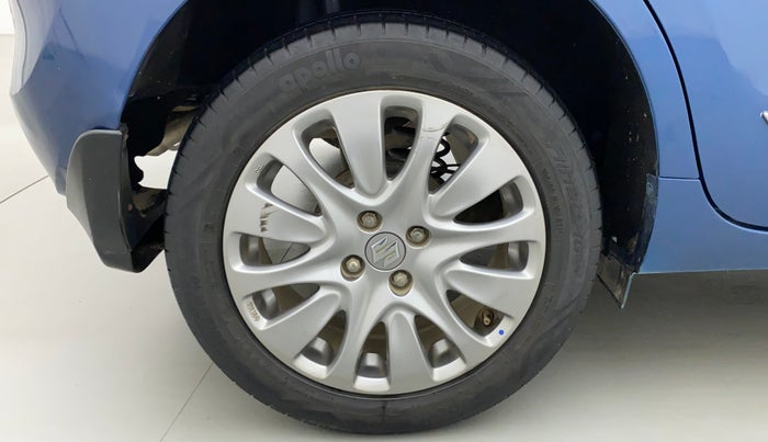 2017 Maruti Baleno ZETA CVT PETROL 1.2, Petrol, Automatic, 37,678 km, Right Rear Wheel