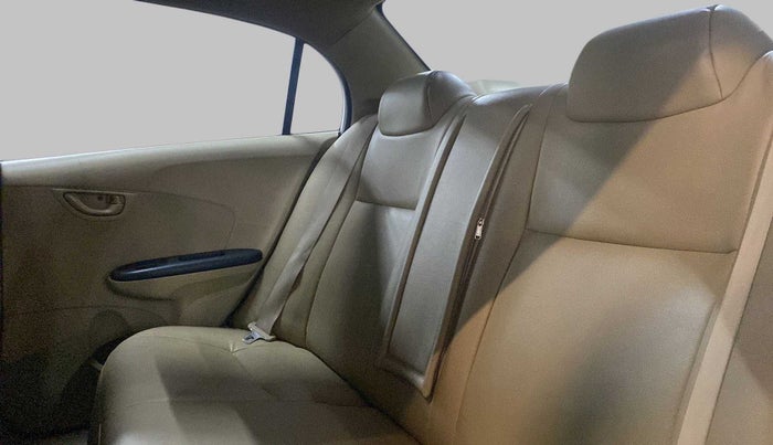 2015 Honda Amaze 1.2L I-VTEC S, Petrol, Manual, 94,896 km, Right Side Rear Door Cabin
