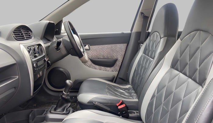 2017 Maruti Alto 800 VXI O, Petrol, Manual, 41,690 km, Right Side Front Door Cabin