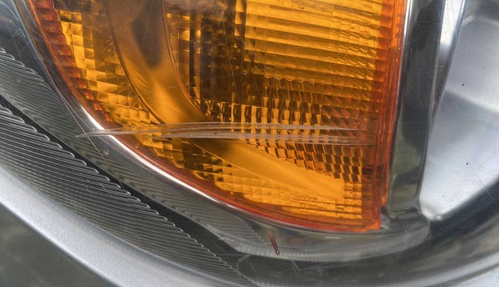 2017 Maruti Alto 800 LXI, Petrol, Manual, 87,761 km, Right headlight - Minor scratches