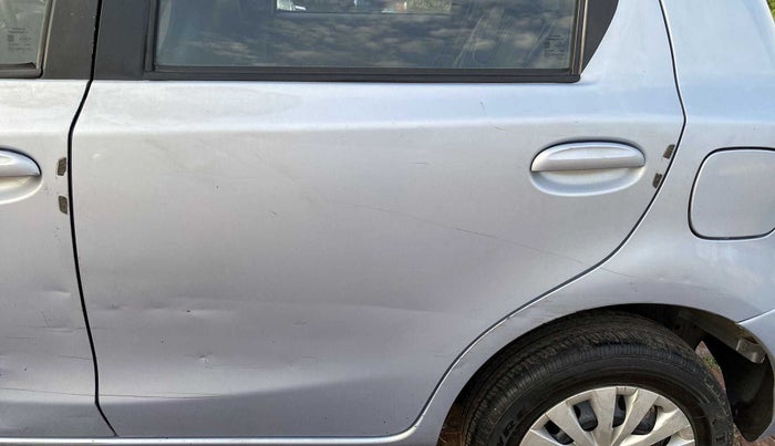 2011 Toyota Etios Liva G, Petrol, Manual, 78,075 km, Rear left door - Minor scratches
