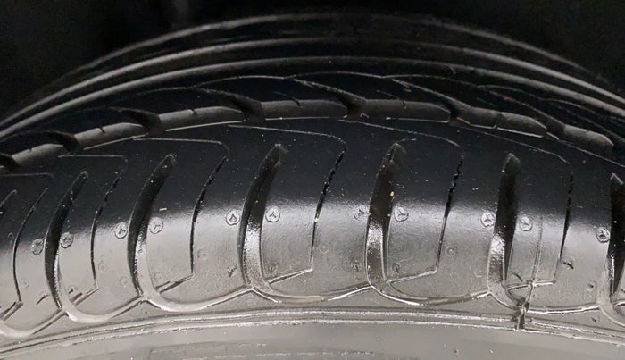 2019 Ford Ecosport 1.5 TITANIUM TI VCT, Petrol, Manual, 14,424 km, Right Rear Tyre Tread