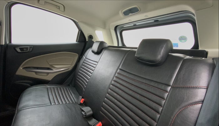 2019 Ford Ecosport 1.5 TITANIUM TI VCT, Petrol, Manual, 14,424 km, Right Side Rear Door Cabin