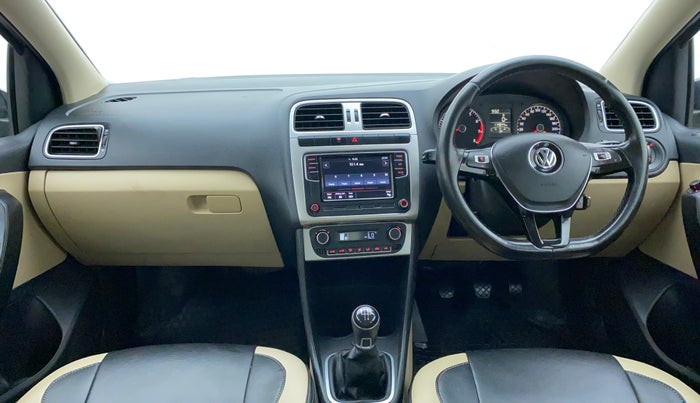 2017 Volkswagen Ameo HIGHLINE1.2L PLUS 16 ALLOY, Petrol, Manual, 1,14,844 km, Dashboard