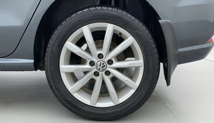 2017 Volkswagen Ameo HIGHLINE1.2L PLUS 16 ALLOY, Petrol, Manual, 1,14,844 km, Left Rear Wheel