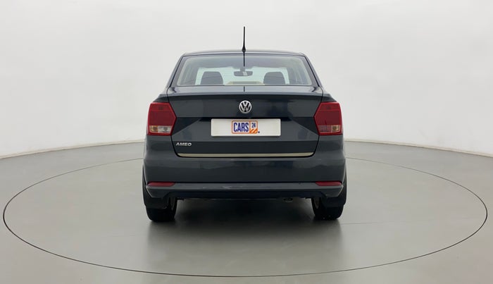 2017 Volkswagen Ameo HIGHLINE1.2L PLUS 16 ALLOY, Petrol, Manual, 1,14,844 km, Back/Rear