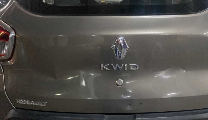 2015 Renault Kwid RXT 0.8 (O), Petrol, Manual, 21,206 km, Dicky (Boot door) - Slightly dented