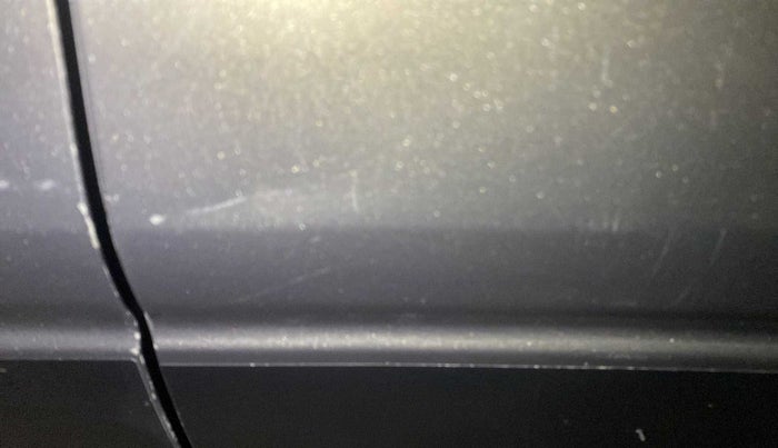 2015 Renault Kwid RXT 0.8 (O), Petrol, Manual, 21,206 km, Rear left door - Minor scratches