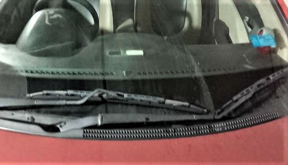 2016 Hyundai Verna 1.6 CRDI SX, Diesel, Manual, 67,877 km, Front windshield - Rubber blade broken or missing